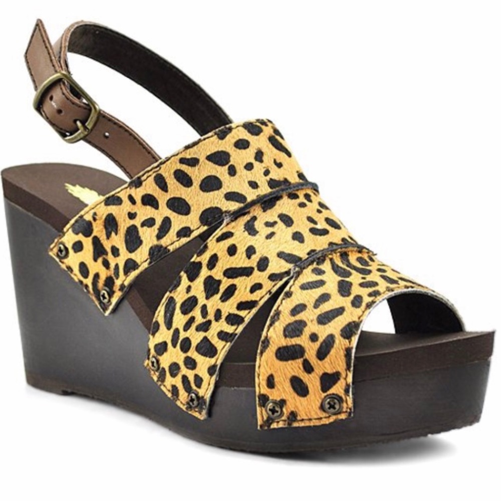 COPY - COPY - NWT Women’s Sz 8 Volatile Cheetah Wedges